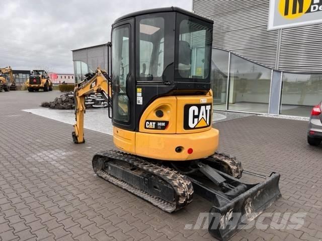 CAT 303 E CR 小型挖掘机