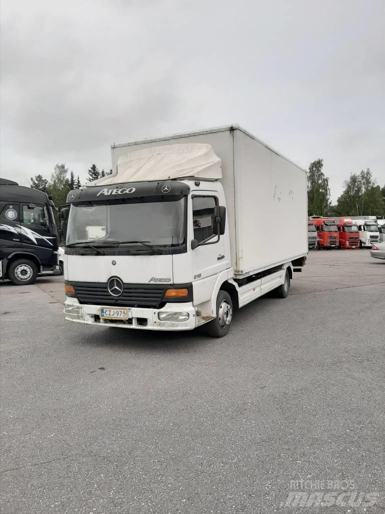 Mercedes-Benz 815 厢式货车