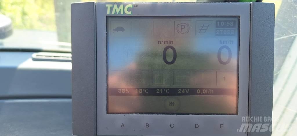 John Deere 1110 D 集运机