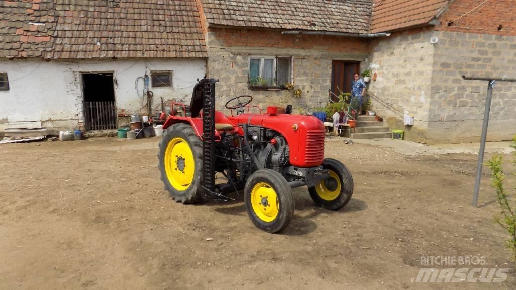 Steyr T 84 拖拉机/农用车