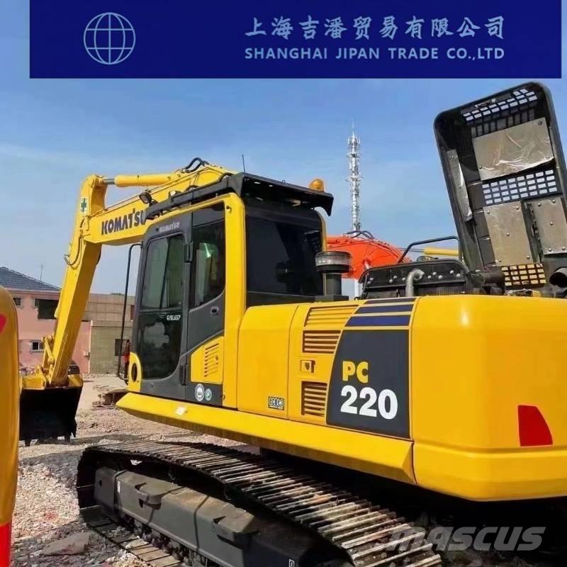 Komatsu PC 220 履带挖掘机