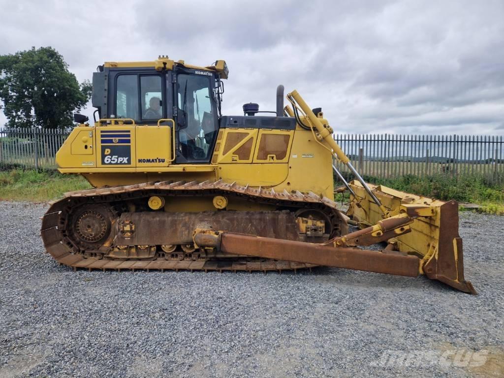 Komatsu D 65 PX-18 履带式推土机