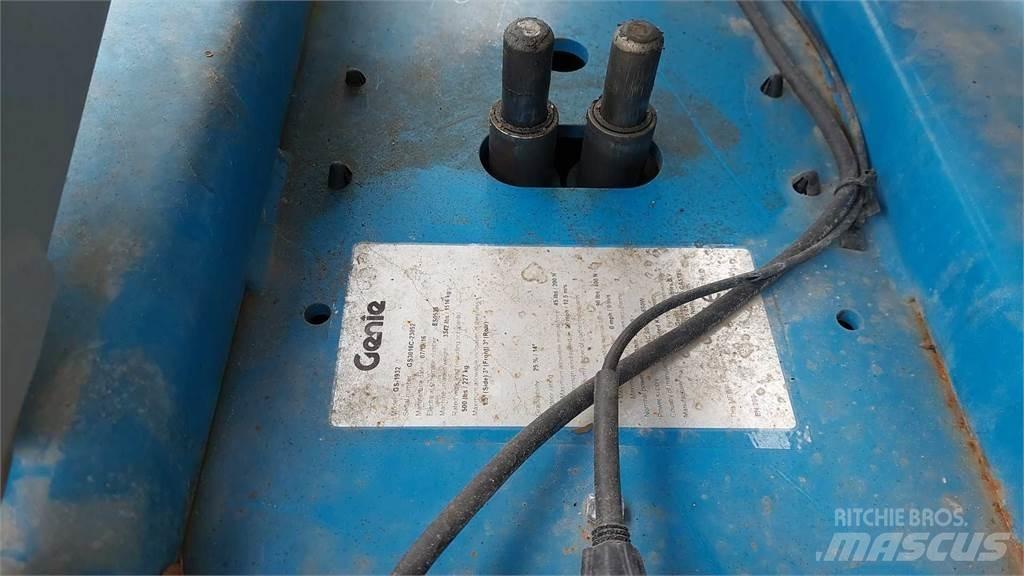 Genie GS1932 剪叉式升降机
