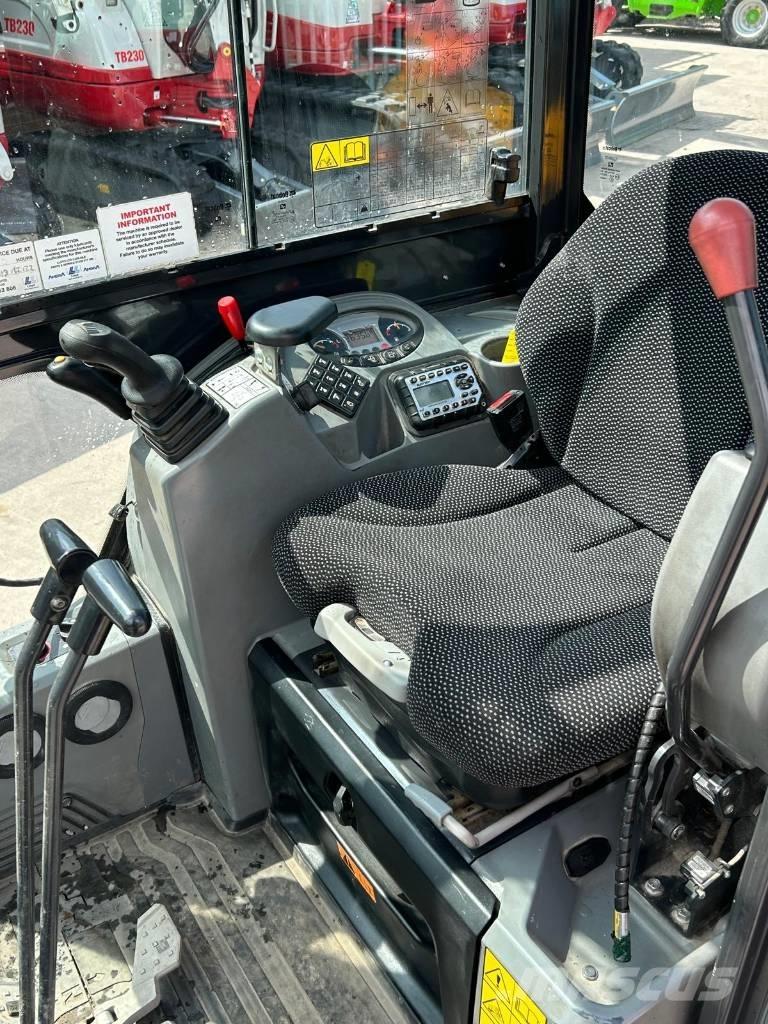 Bobcat E 19 小型挖掘机