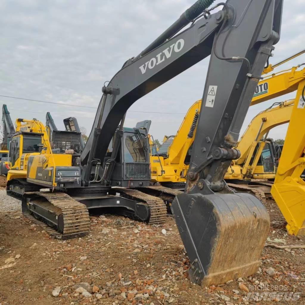 Volvo EC 240 履带挖掘机