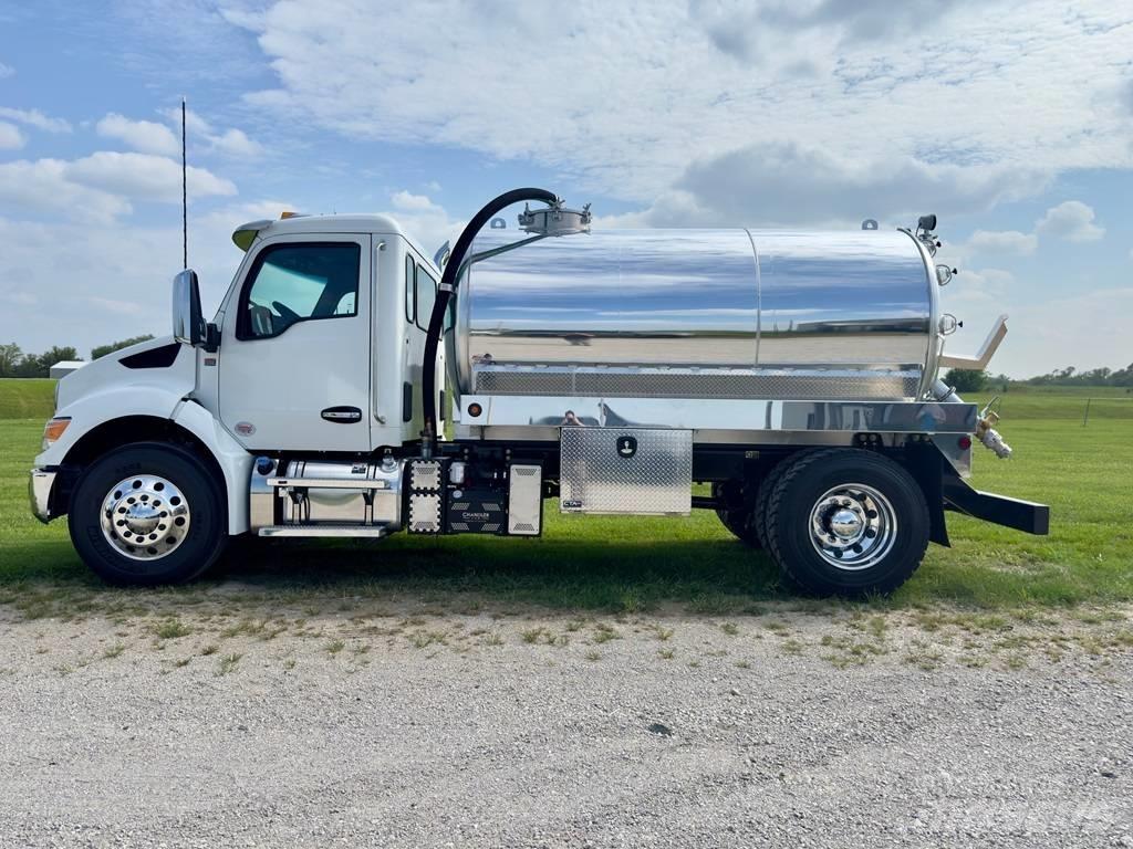 Kenworth T 280 组合/真空油槽车