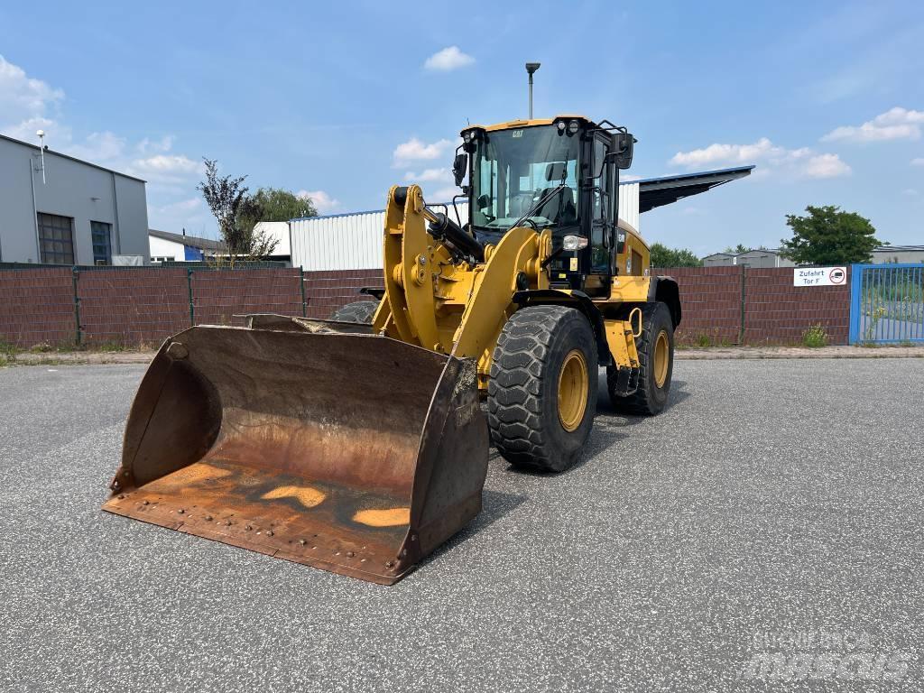 CAT 930M 轮式装载机