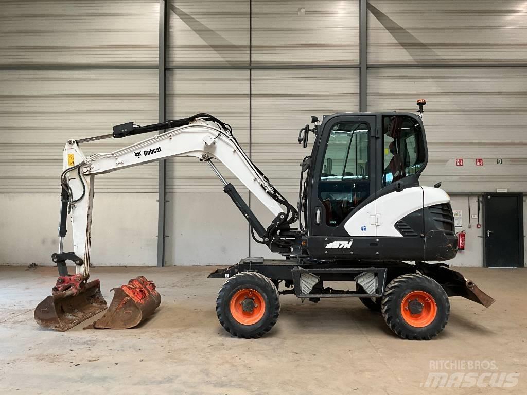 Bobcat E 57 W 轮式挖掘机