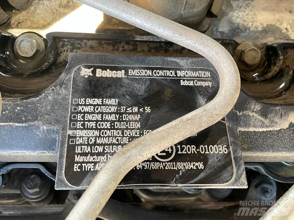 Bobcat E 57 W 轮式挖掘机