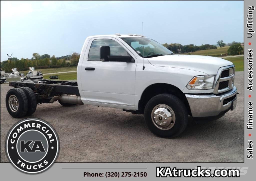 RAM 3500 TRADESMAN 平板车