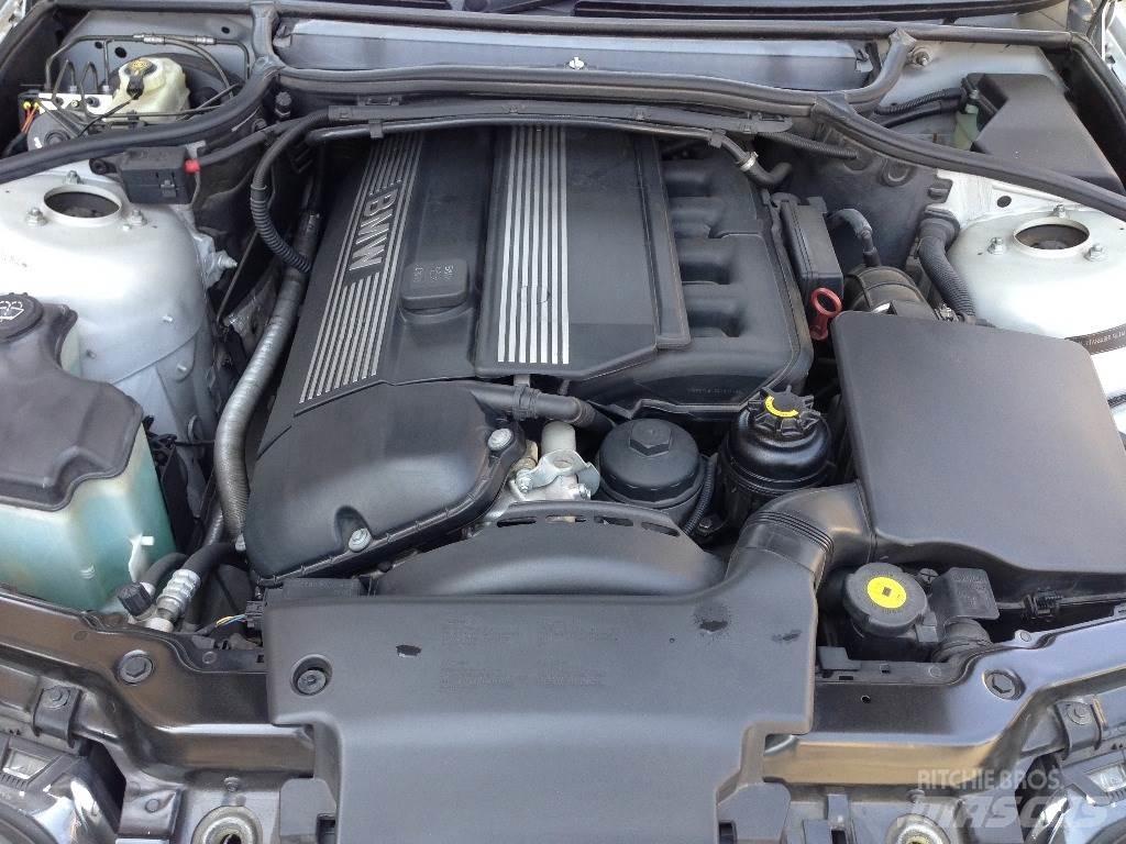 BMW GH-AV25 汽车