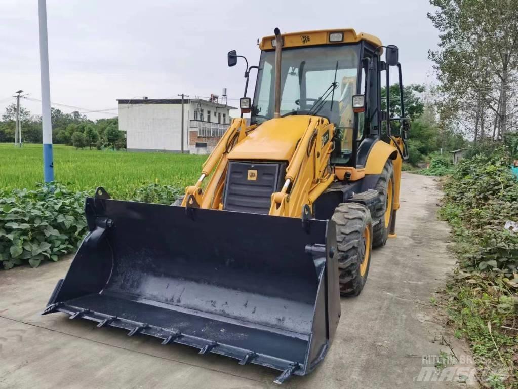 JCB 3 CX 反铲装载机