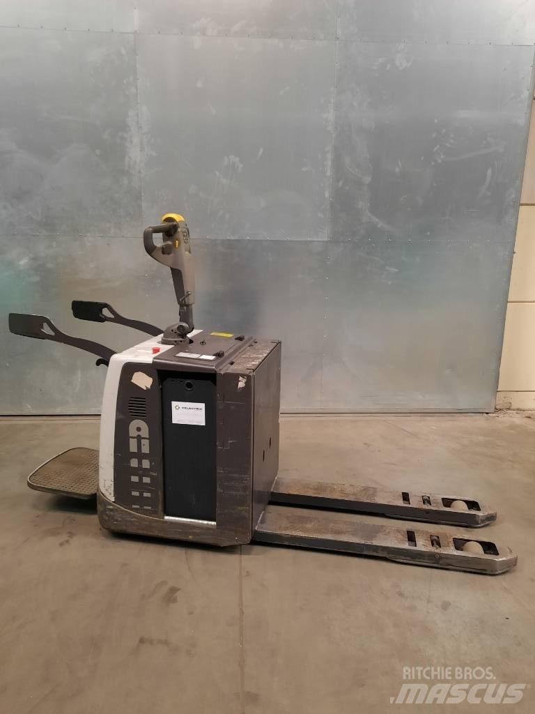 UniCarriers PMR200P 电动搬运车