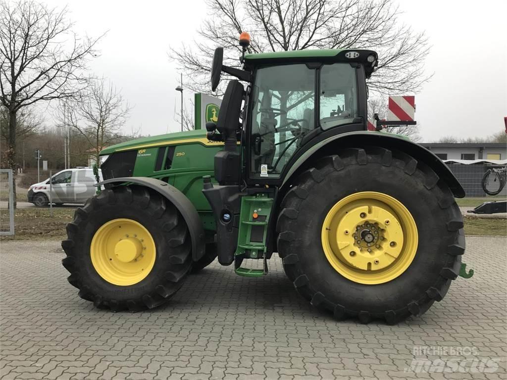 John Deere 6R 250 拖拉机/农用车
