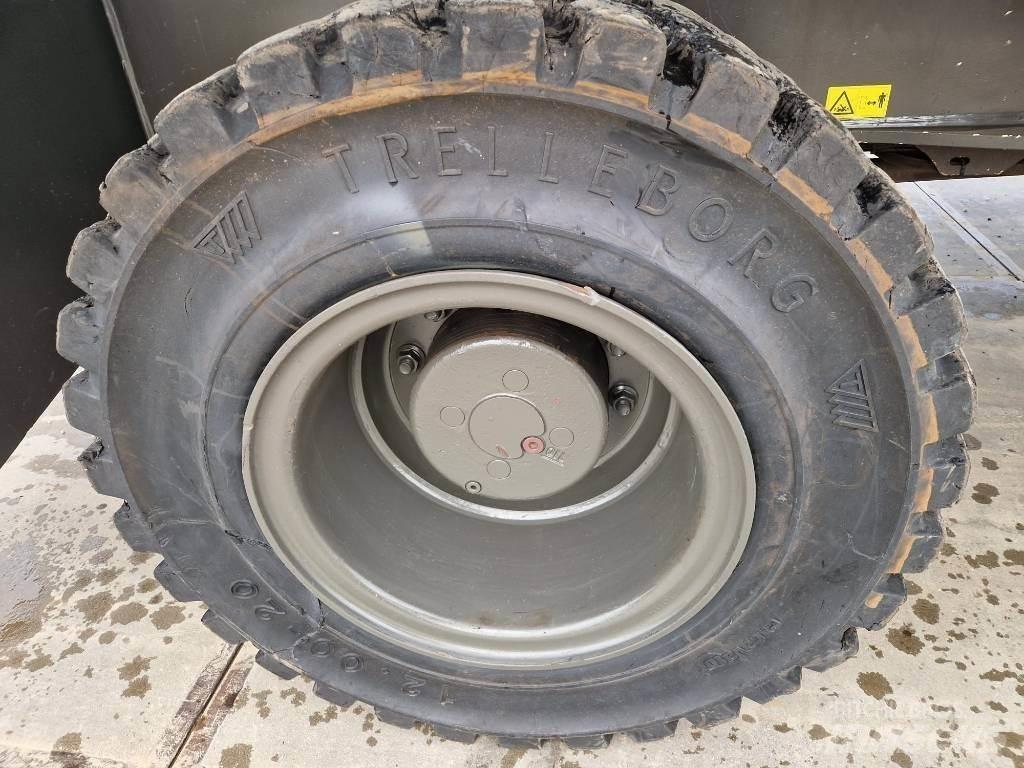 Sennebogen 835M E 工业挖掘机