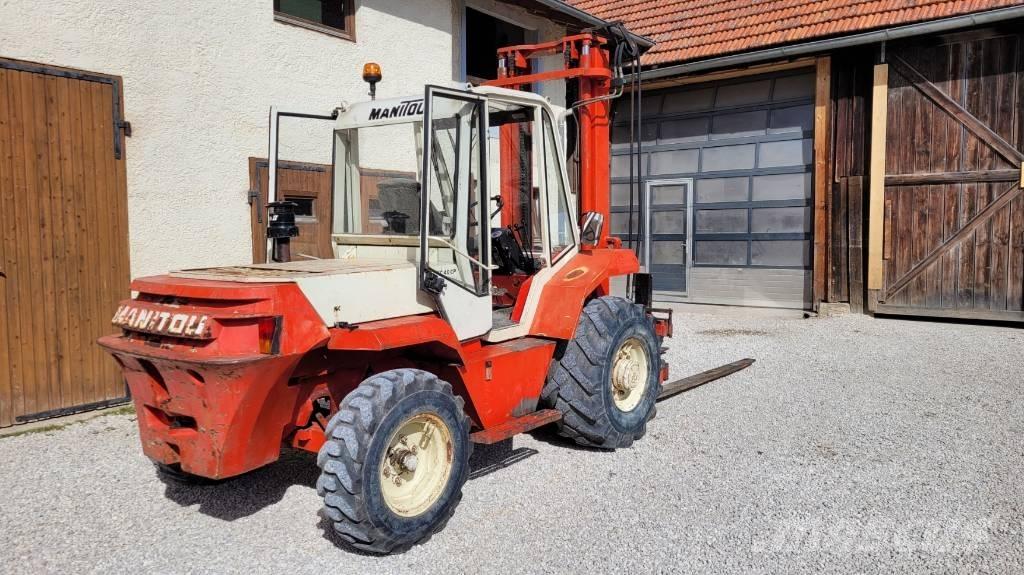Manitou MC 40 CP 越野叉车|叉装车