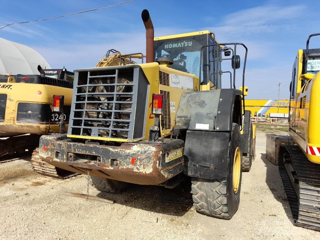 Komatsu WA 380-6 轮式装载机