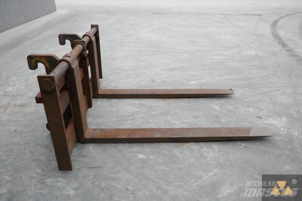 CAT 966/972 Forks 运输工具-其他