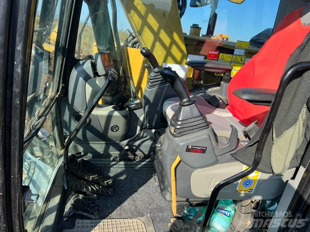 CAT 311 FL 履带挖掘机