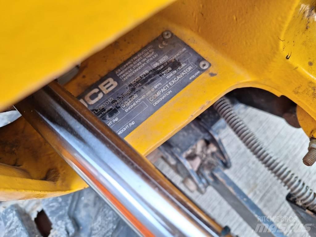 JCB 8008 小型挖掘机