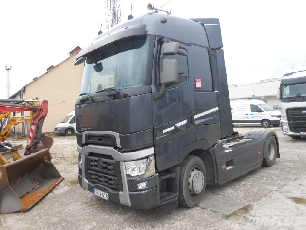 Renault T520 牵引车