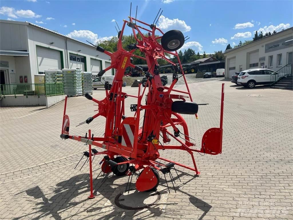 Kuhn GF 6503 犁耙和摊草机
