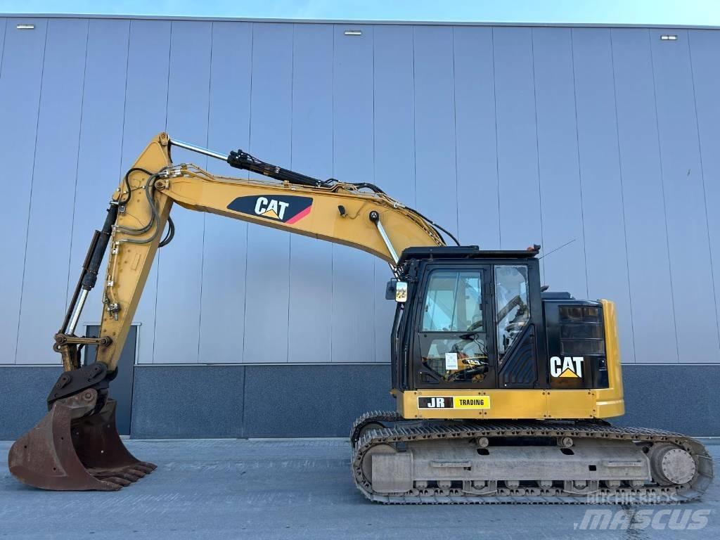 CAT 325 FL CR 履带挖掘机