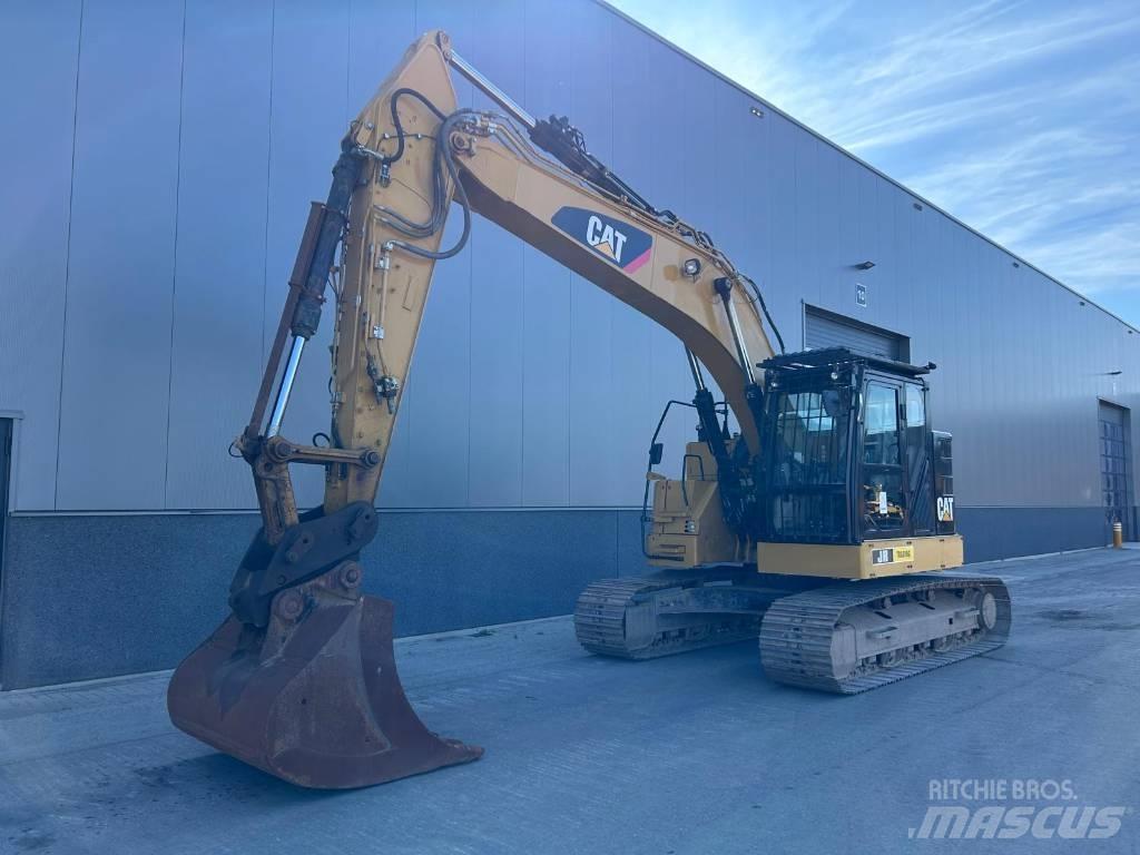 CAT 325 FL CR 履带挖掘机
