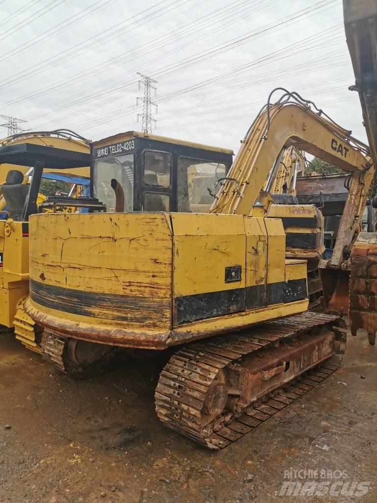 CAT E 70 B 履带挖掘机