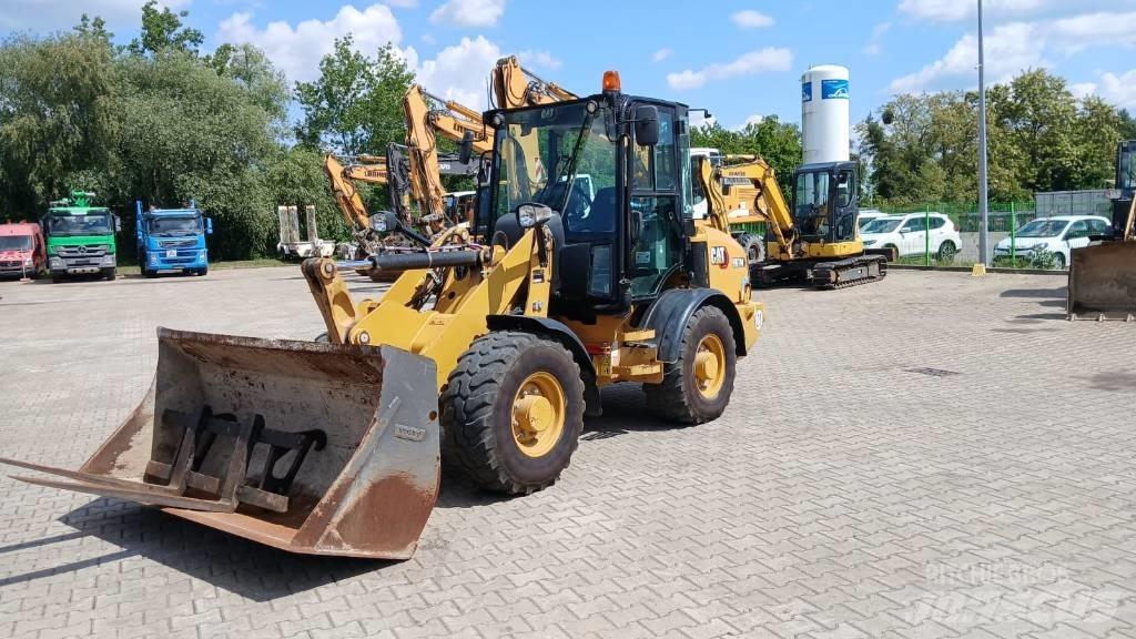 CAT 907 M 轮式装载机