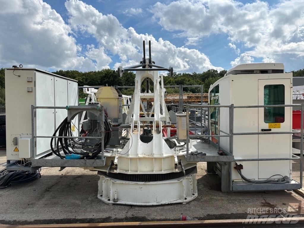 Liebherr 150 ECB 8 塔式起重机