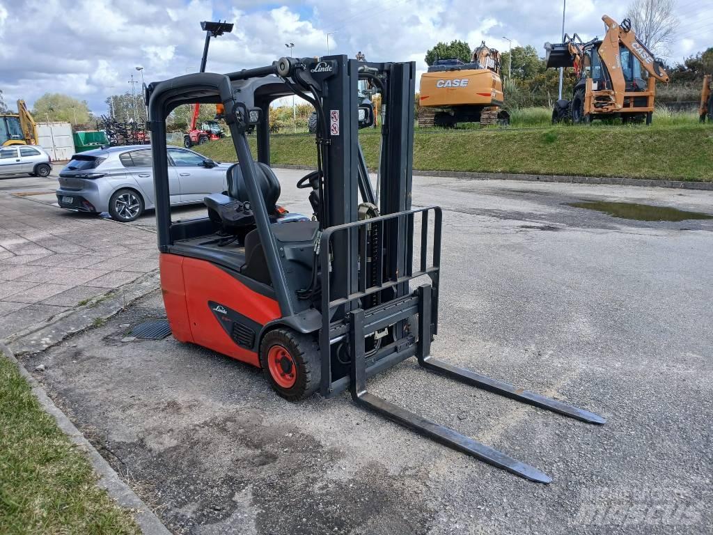 Linde E16-02 电动叉车