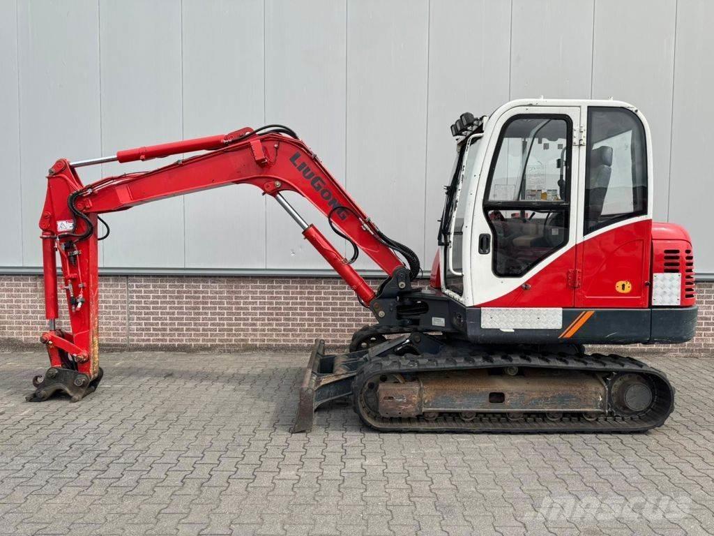 LiuGong CLG906C 履带挖掘机