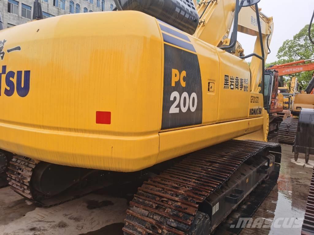 Komatsu PC 200-8 履带挖掘机