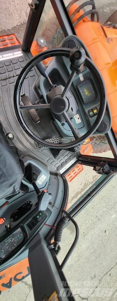 Fiat-Kobelco B95 反铲装载机