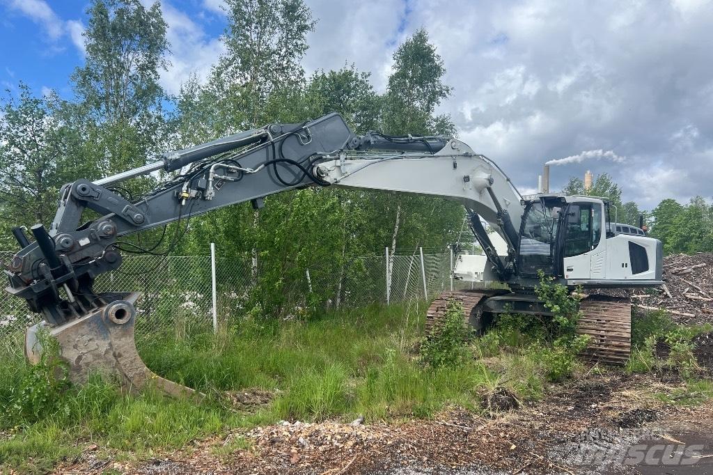 Liebherr R 946 履带挖掘机