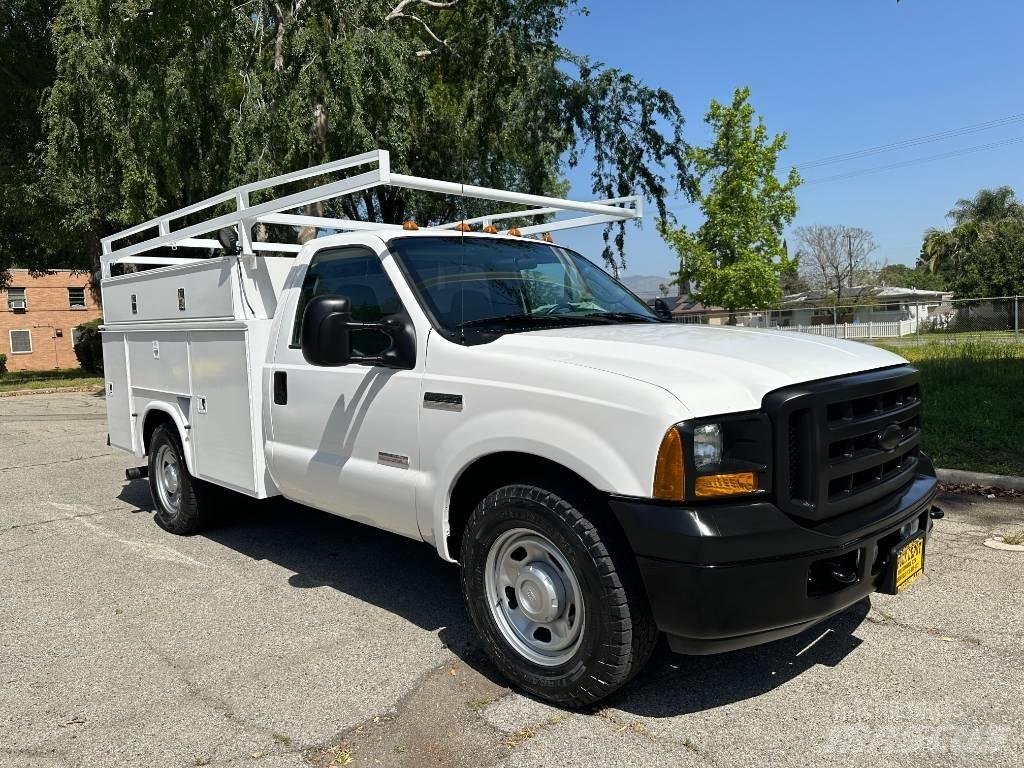 Ford F 350 皮卡车