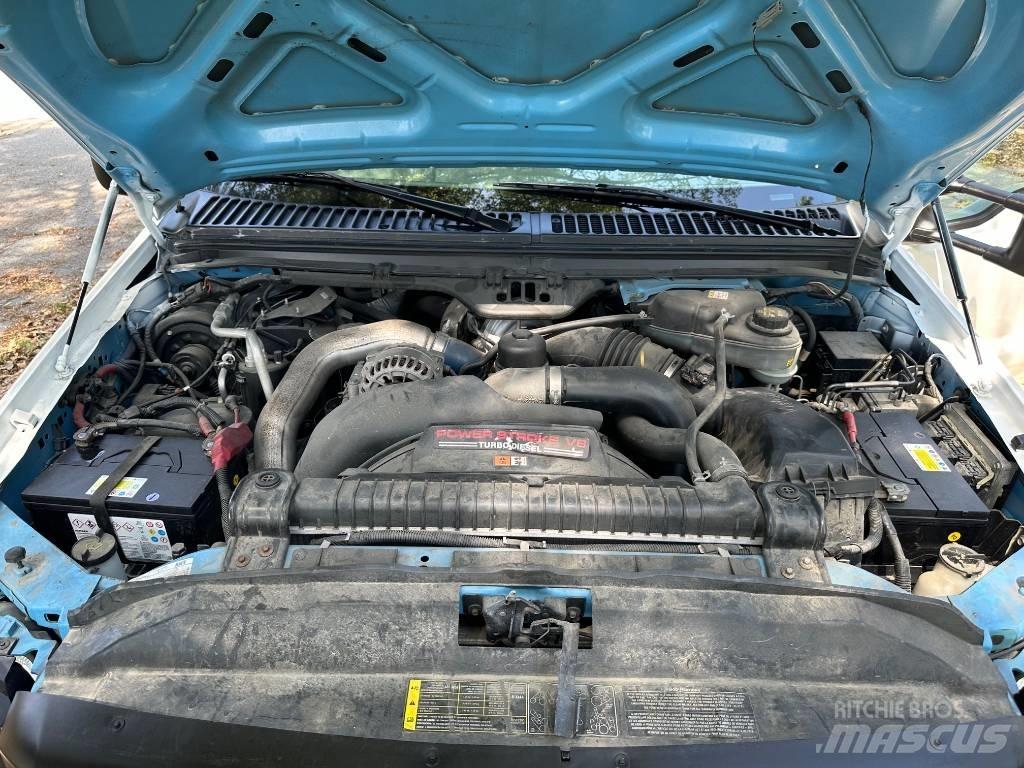 Ford F 350 皮卡车