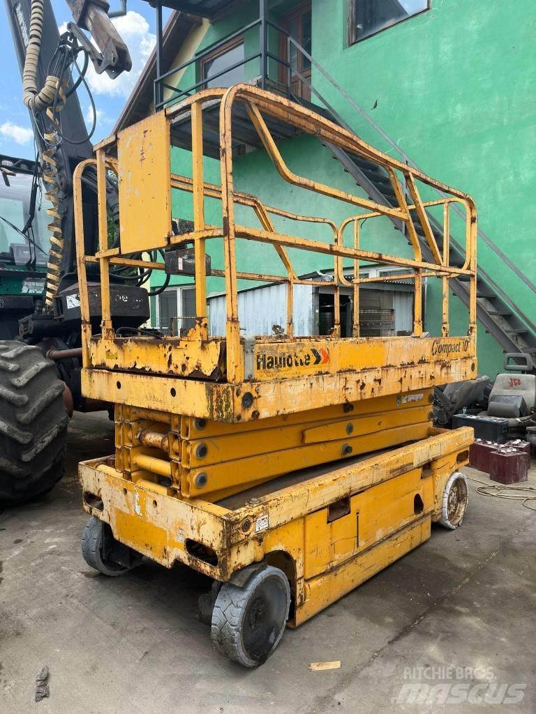 Haulotte Compact 10 剪叉式升降机