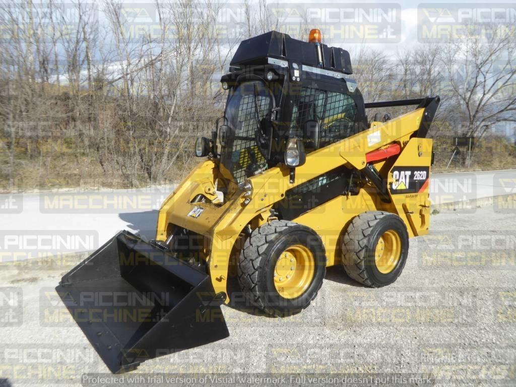 CAT 262D 滑移装载机