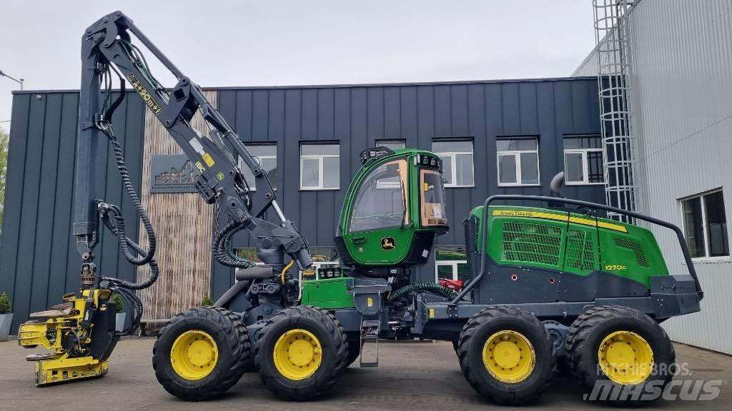 John Deere 1270 G 收割机