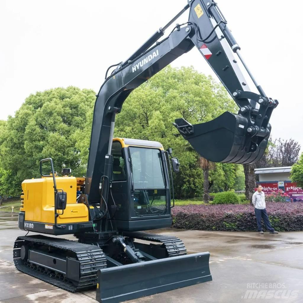 Hyundai HX80 中型挖掘机