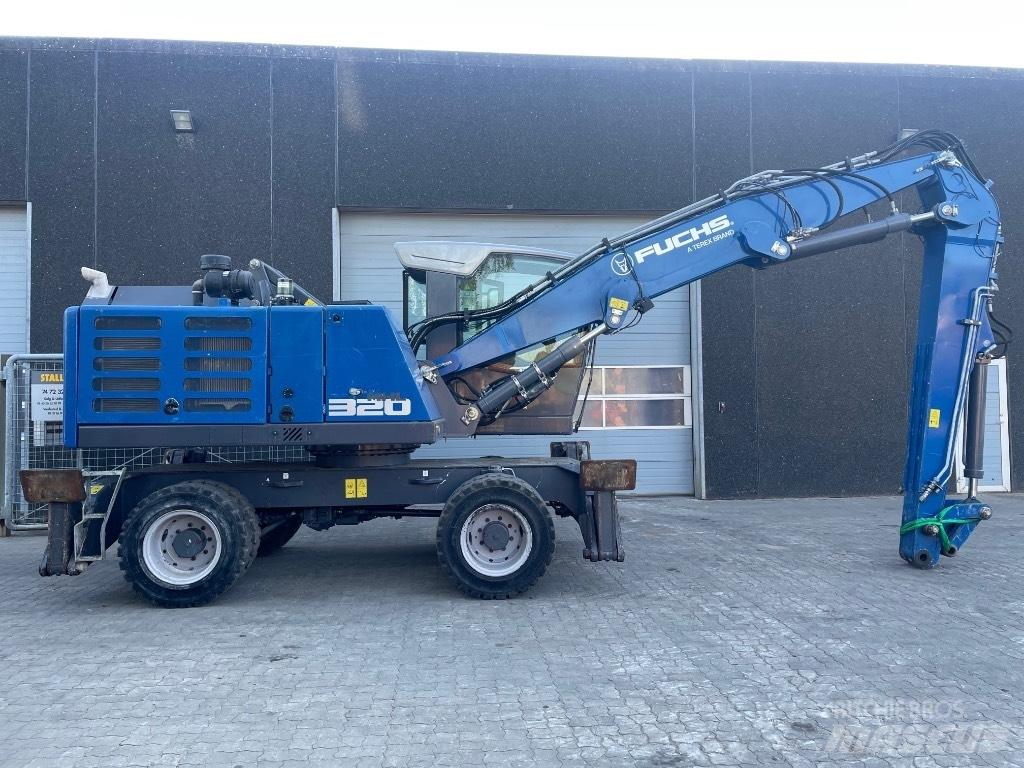 Fuchs MHL320F 工业挖掘机