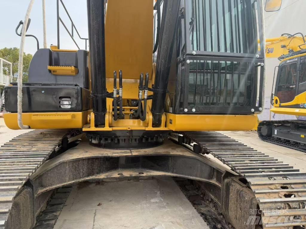 CAT 330D2L 履带挖掘机