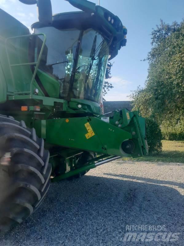 John Deere T 670 i 联合收割机