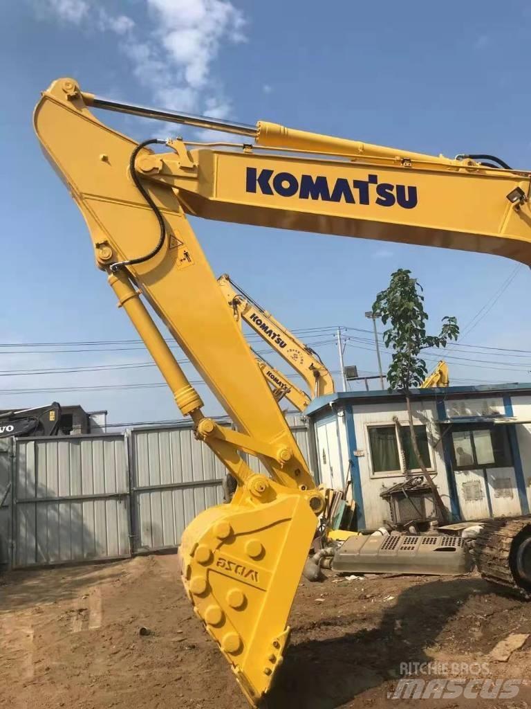 Komatsu pc220-8 履带挖掘机