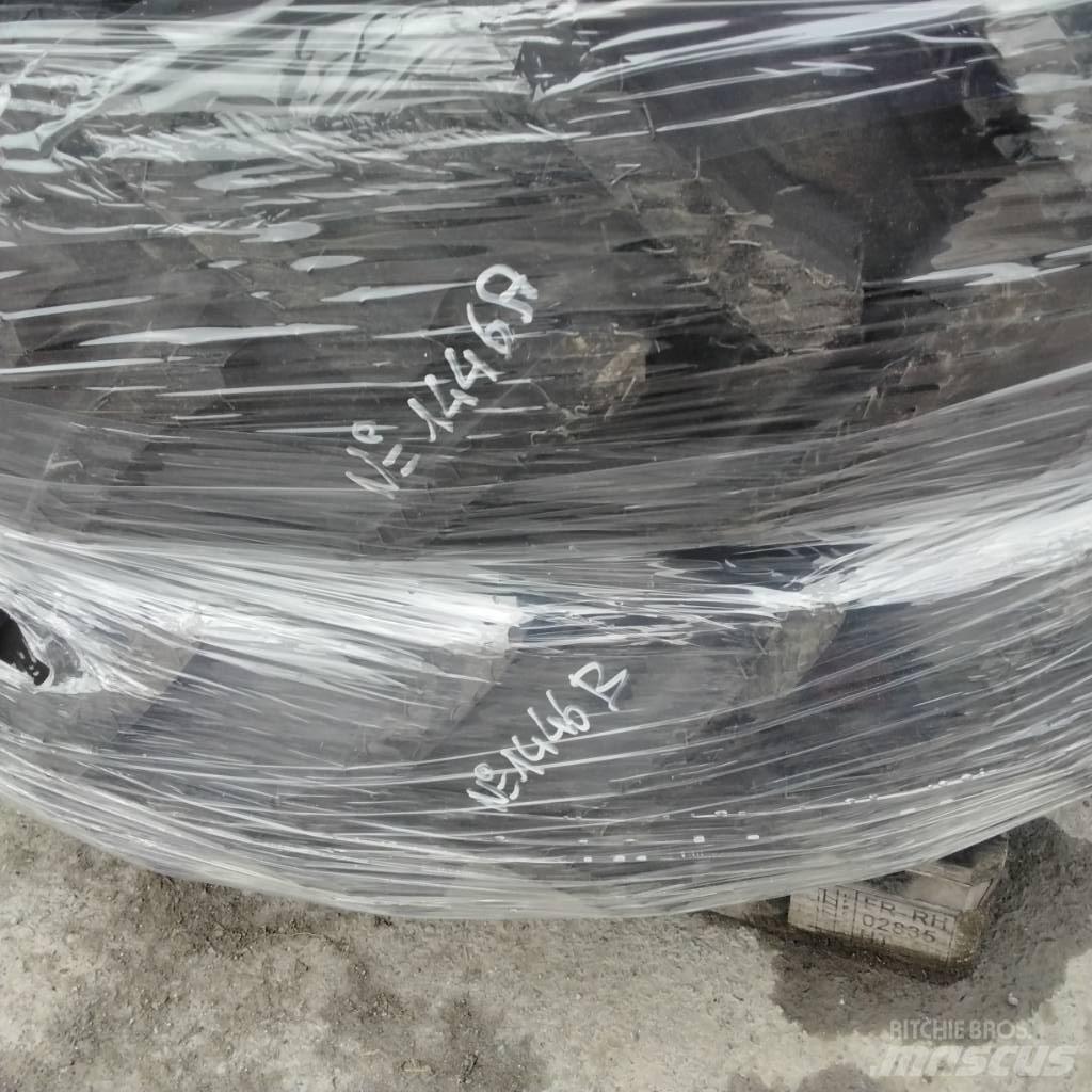 Alliance 300/95R46 轮胎、车轮、轮圈