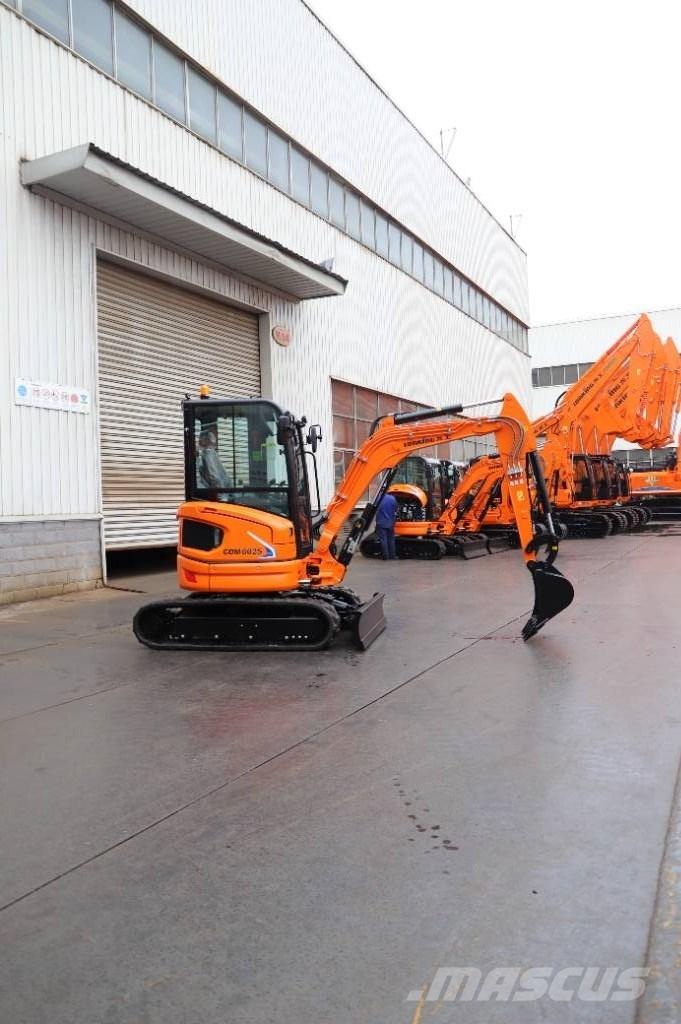 Lonking CDM 6025 小型挖掘机