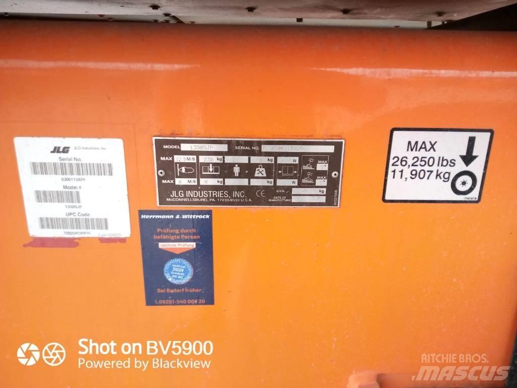 JLG 1350 SJP 直臂高空工作平台