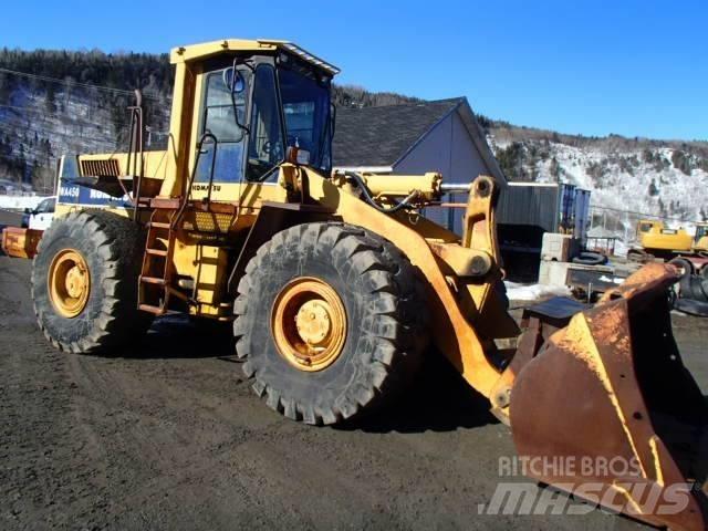 Komatsu WA 450 轮式装载机